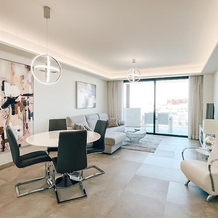 Infinity Estepona Centro Exterior photo