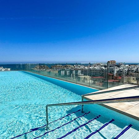 Infinity Estepona Centro Exterior photo