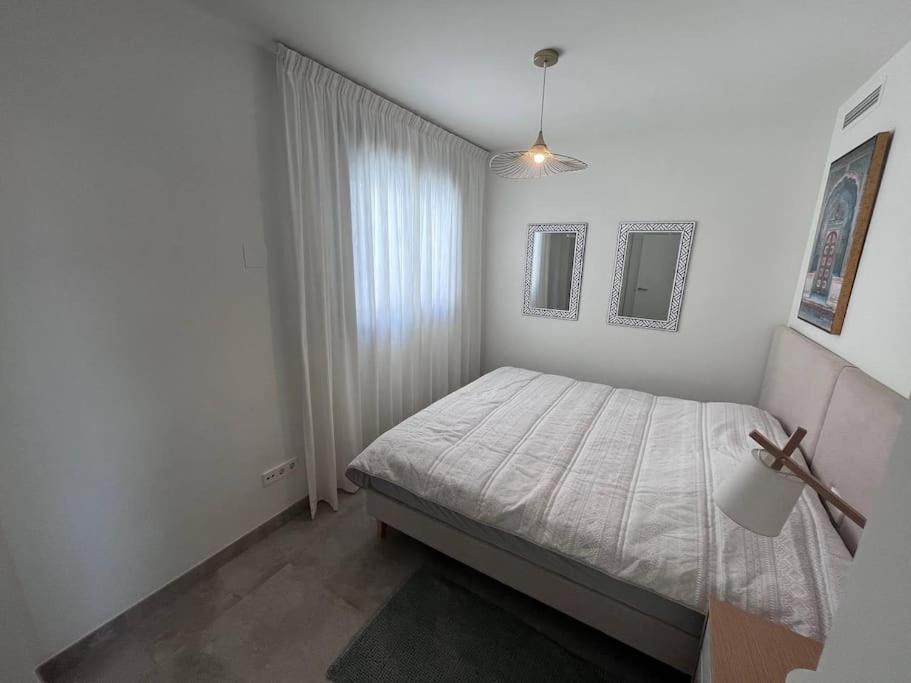 Infinity Estepona Centro Exterior photo