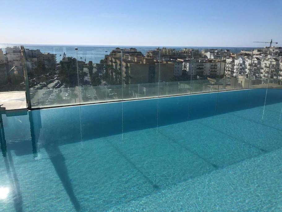 Infinity Estepona Centro Exterior photo