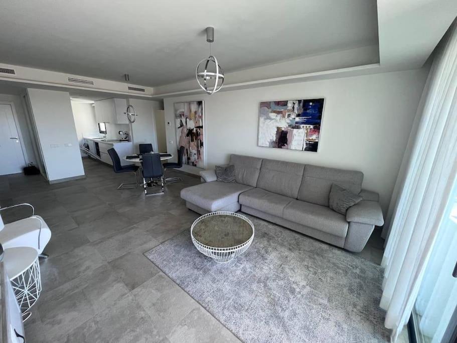 Infinity Estepona Centro Exterior photo
