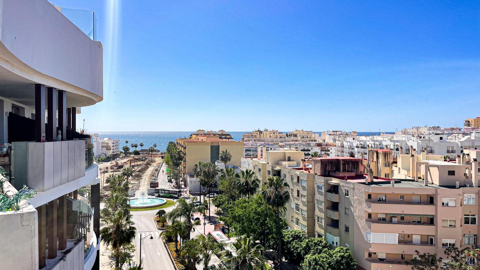 Infinity Estepona Centro Exterior photo